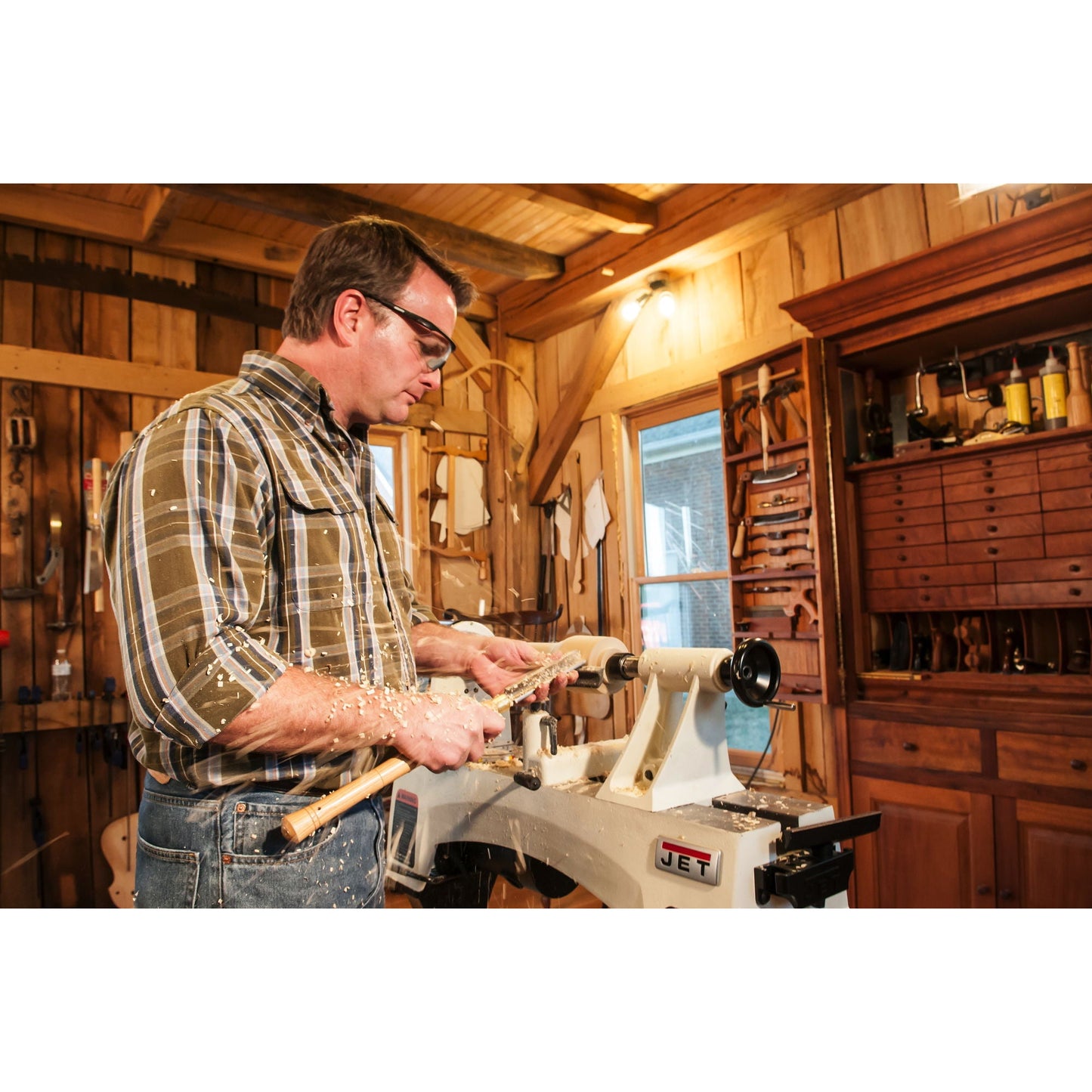 JET JWL-1221VS Variable Speed Woodturning Lathe 12 Inch Swing Bench Top Wood Lathe