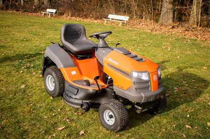 Husqvarna TC 138 Ride On Lawn Tractor 97cm Rear Grass Collector Garden Riding Mower