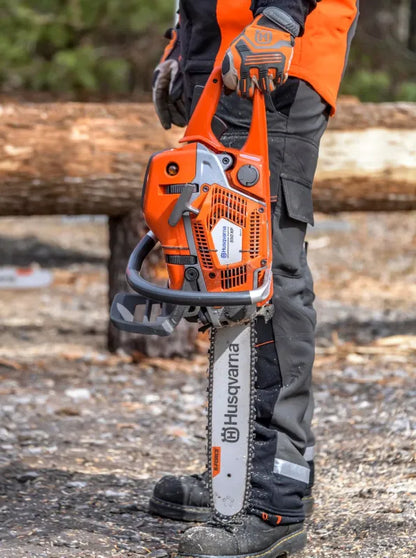Husqvarna 550 XP Professional Petrol Chainsaw 50cc Wood Cutting Saw