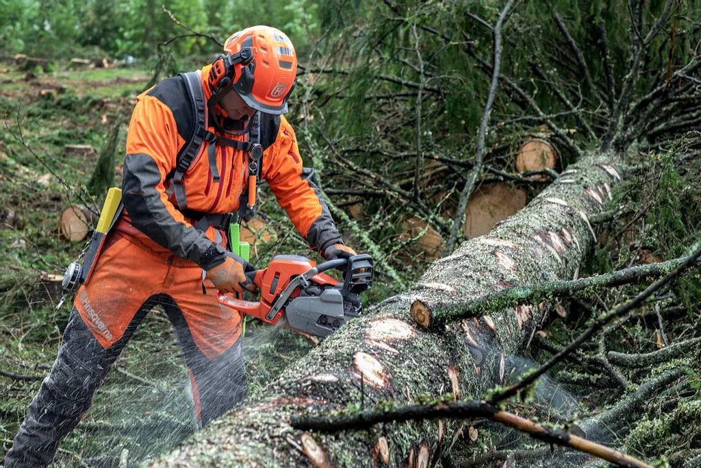 Husqvarna 550 XP Professional Petrol Chainsaw 50cc Wood Cutting Saw